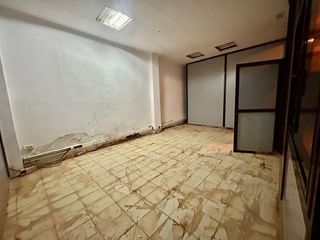 Local comercial en venta en Benetússer