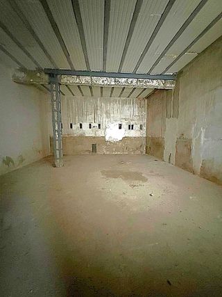 Local comercial en alquiler en Montolivet en Valencia