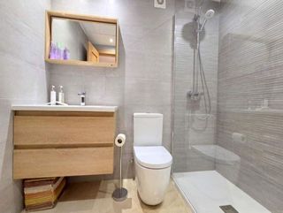 Piso en venta en Puerto de la Duquesa en Manilva