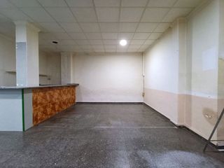 Local comercial en venta en Hellín