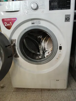 Lavadora Secadora LG Direct Drive 8/4kg Para repar