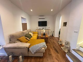 Casa adosada en venta en Salteras