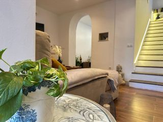 Casa adosada en venta en Salteras