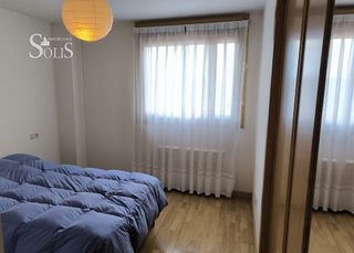 Piso en alquiler en Tenderina Alta - Fozaneldi en Oviedo