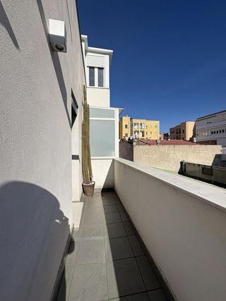 Piso en alquiler en Pueblo Nuevo en Madrid