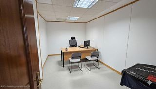 Nave industrial en venta en La Estación en Badajoz