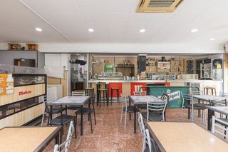 Edificio en venta en Zona Centro en Xirivella