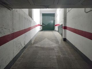 Garaje en venta en Maria Auxiliadora - Barriada LLera en Badajoz
