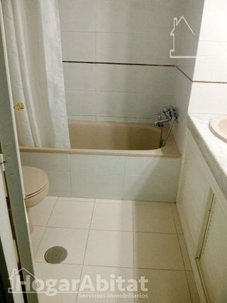 Piso en venta en La Buhaira en Sevilla