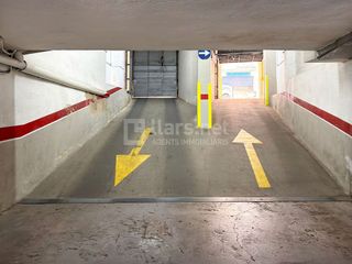 Garaje en alquiler en Barri del Mar - Ribes Roges en Vilanova i La Geltrú