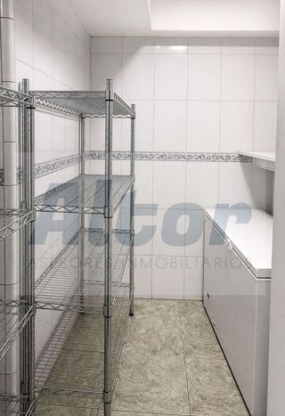 Local comercial en alquiler en Castellana en Madrid