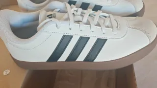 Adidas VL Court 3.0 Talla 40 Nuevas