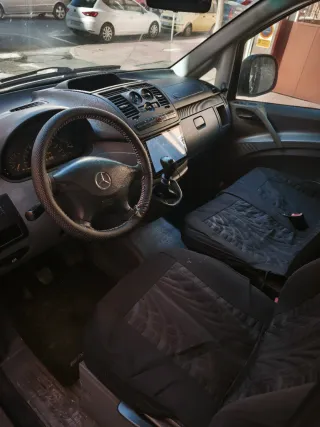 Mercedes-Benz Vito 2005