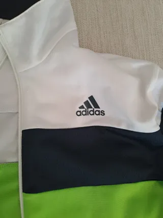 Chaqueta deportiva Adidas
