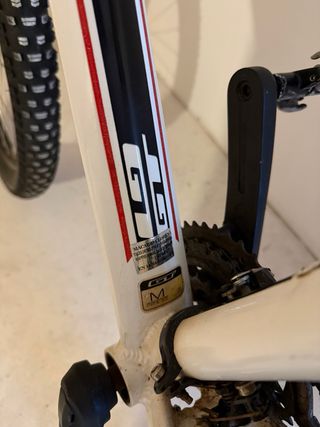 Bicicleta GT Avalanche Blanca