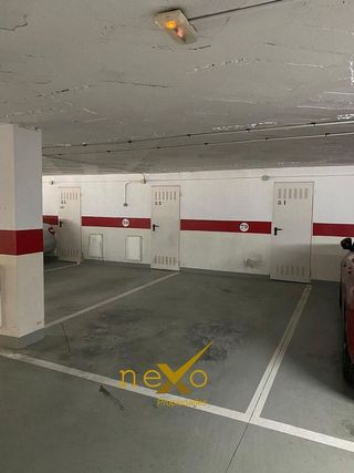 Garaje en venta en Carmona