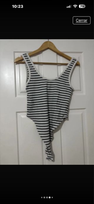 Body de rayas blanco y negro