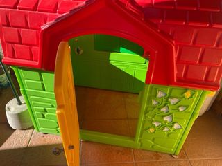 Casita de juegos infantil aprox. 130x130 cm