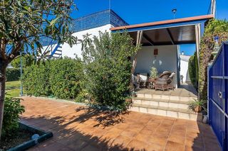 Chalet en venta en Valencina de la Concepción