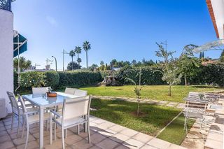 Chalet en venta en Valencina de la Concepción