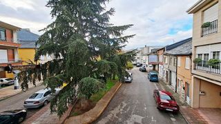 Casa pareada en venta en Cacabelos