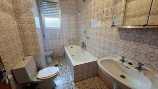 Casa pareada en venta en Cacabelos