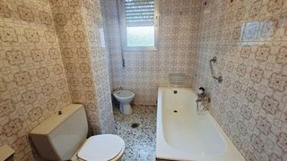 Casa pareada en venta en Cacabelos