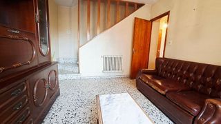 Casa pareada en venta en Cacabelos