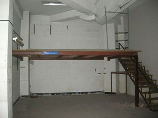 Local comercial en alquiler en Cuatro Caminos - Plaza de la Cubela en Coruña (A)