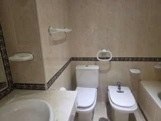 Piso en alquiler en Nueva Andalucía centro en Marbella