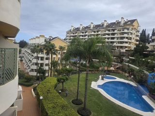 Piso en alquiler en Nueva Andalucía centro en Marbella