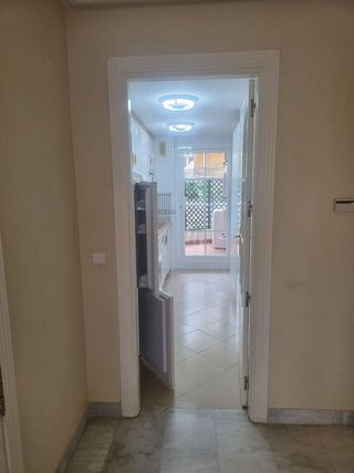 Piso en alquiler en Nueva Andalucía centro en Marbella