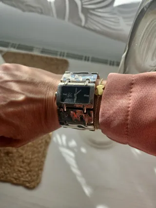 Reloj Uno de 50 baño de Plata