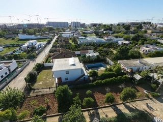 Solar en venta en Montequinto en Dos Hermanas