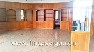 Piso en venta en Calvario - Santa Rita en Vigo