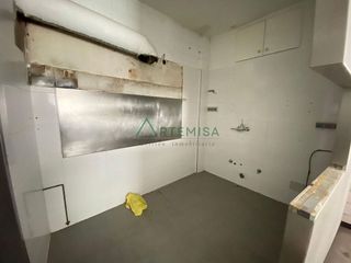 Local comercial en venta en Zona Ultramar en Ferrol