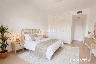 Piso en venta en Playamar en Torremolinos