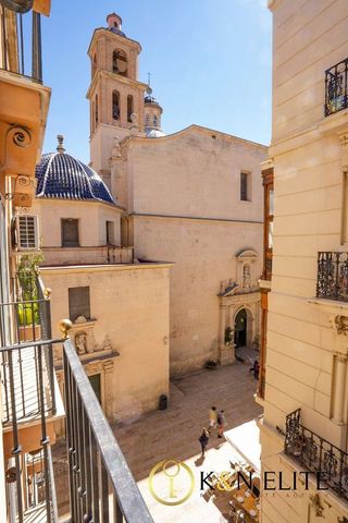 Piso en venta en Casco Antiguo - Santa Cruz en Alicante