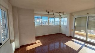 Piso en venta en Albufereta en Alicante