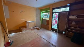 Local comercial en venta en Lucero en Madrid