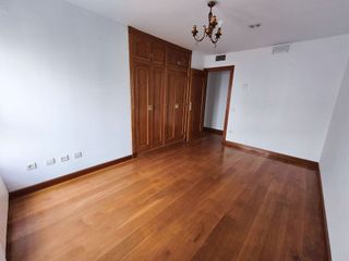 Piso en venta en Ensanche - Diputación en Alicante