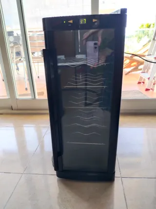 Nevera para vinos Cavanova