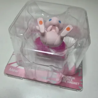 NUOVO Magnet Pokemon Figure Series: Mew 5cm