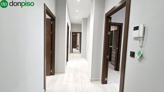 Piso en alquiler en Crta. De la Sierra en Granada