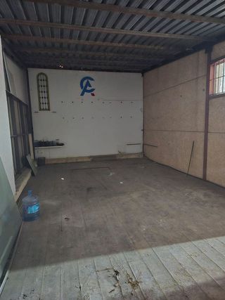 Nave industrial en alquiler en Castilleja de la Cuesta