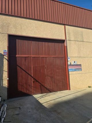 Nave industrial en alquiler en Castilleja de la Cuesta