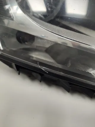 Faros Volkswagen Jetta MK6 de 2014