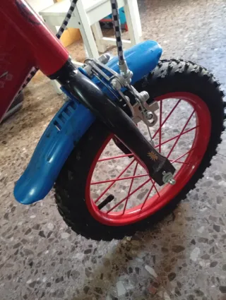 Bicicleta infantil Spider-Man decathlon