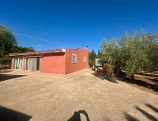 Solar en venta en Novelda