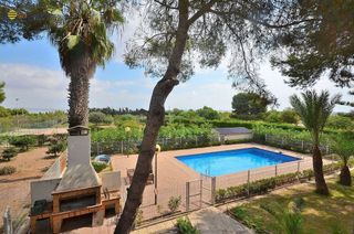 Chalet en venta en Los Balcones - Los Altos del Edén en Torrevieja